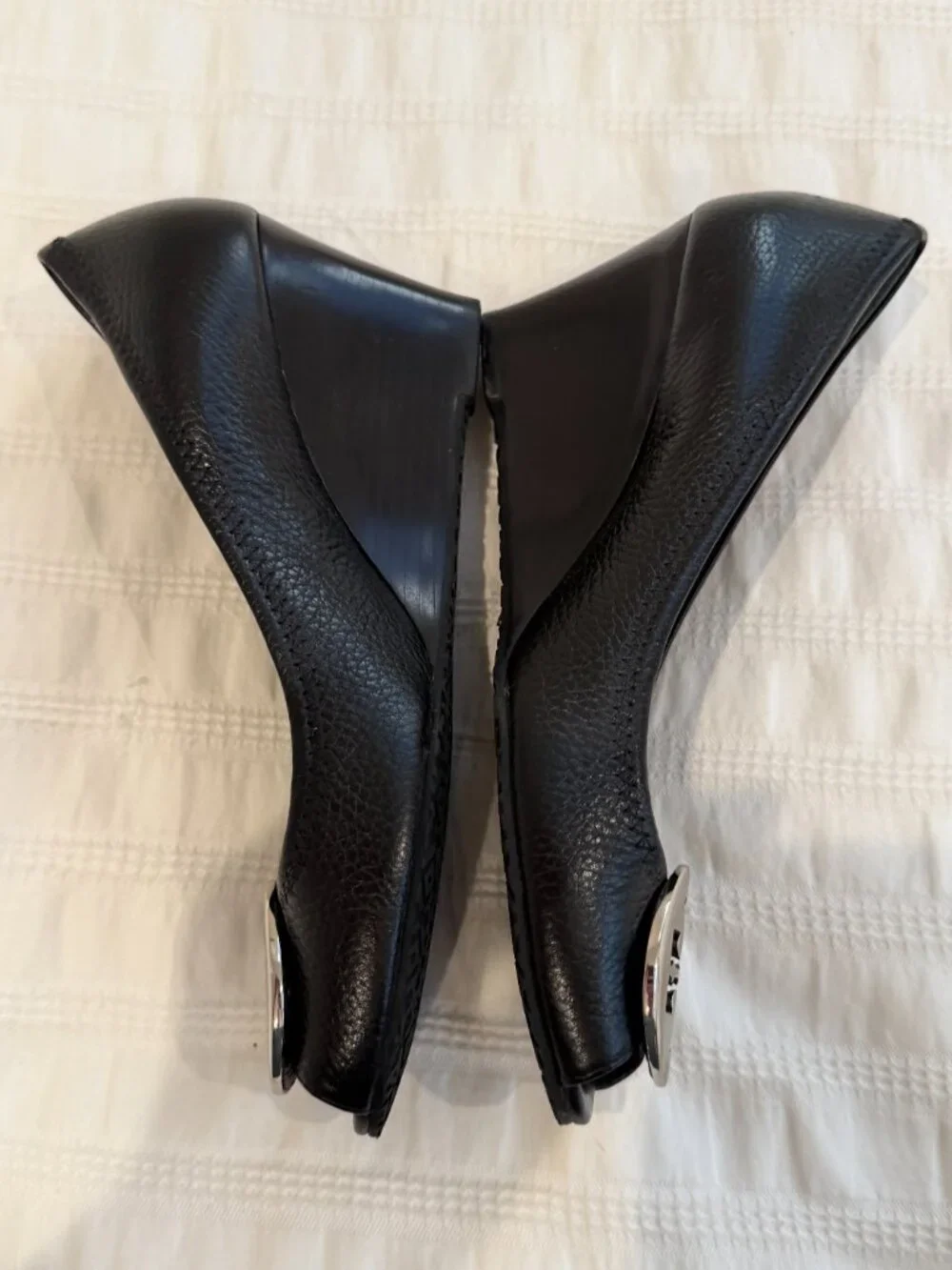 Tory Burch Sally Peep-Toe Leather Wedge Pumps Black Size 8M